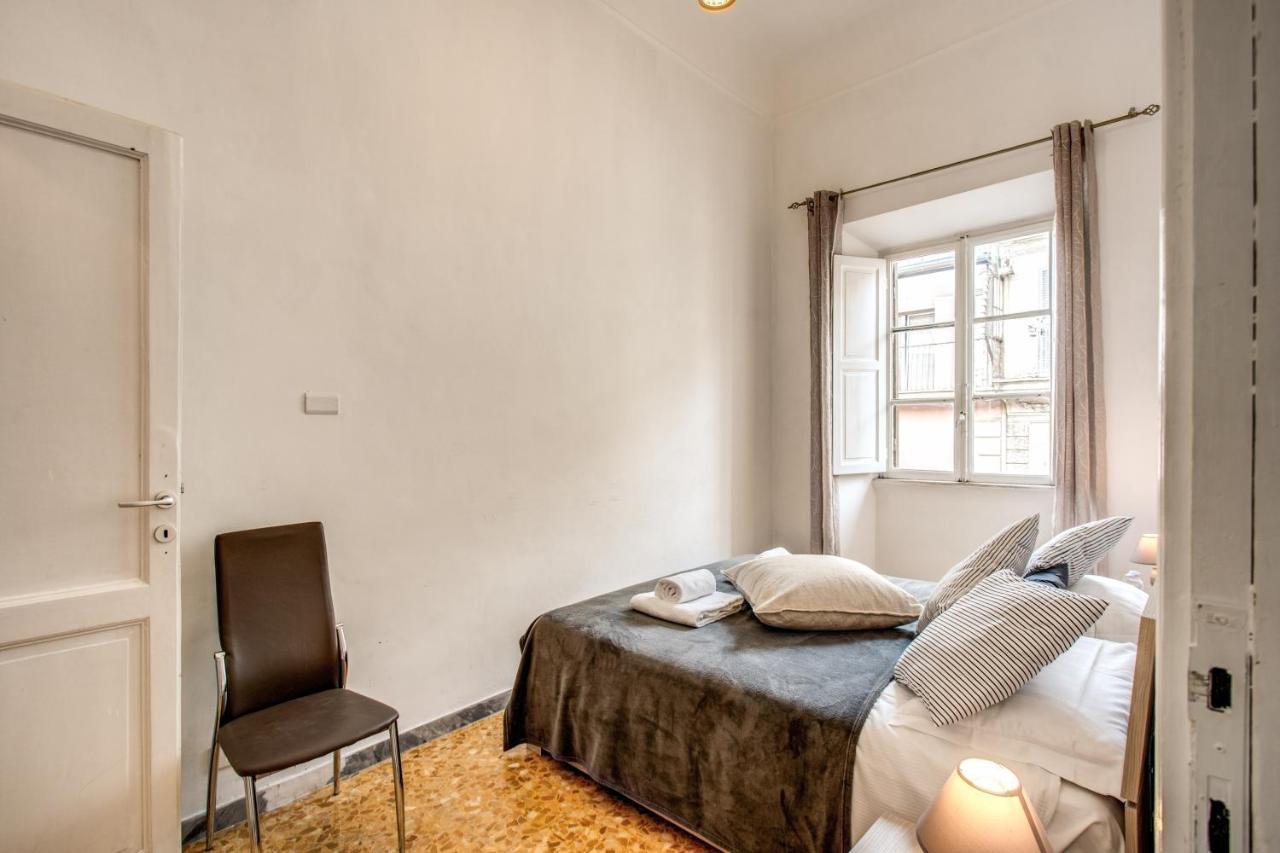 Colonna Suite - Rome Termini Station Big Apartment Exterior photo